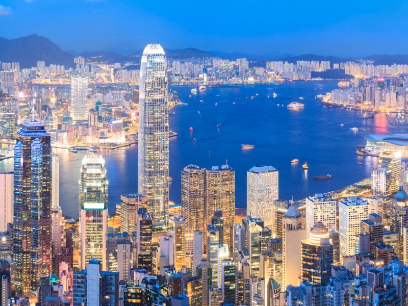 Hong Kong at night - Option 1