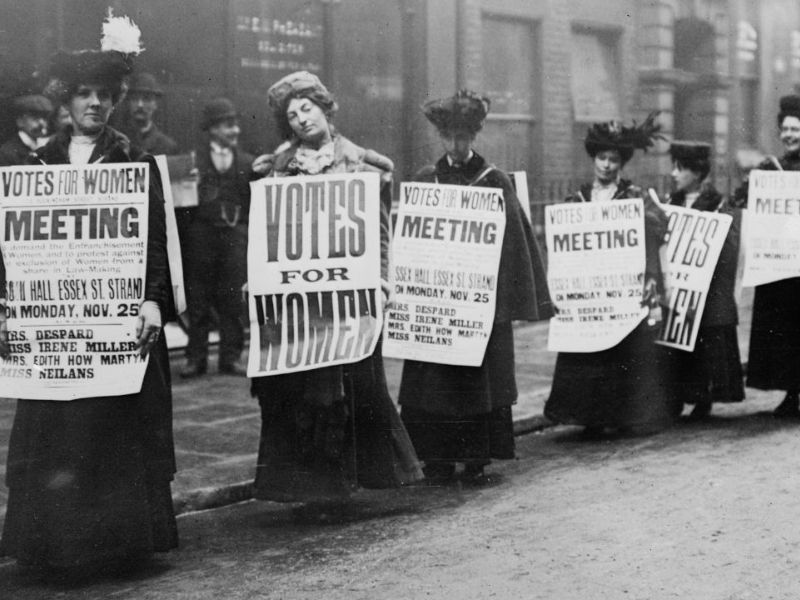 Women's suffrage march - Option 1